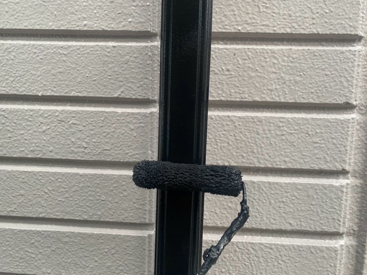 仕上げ塗装2回目です。