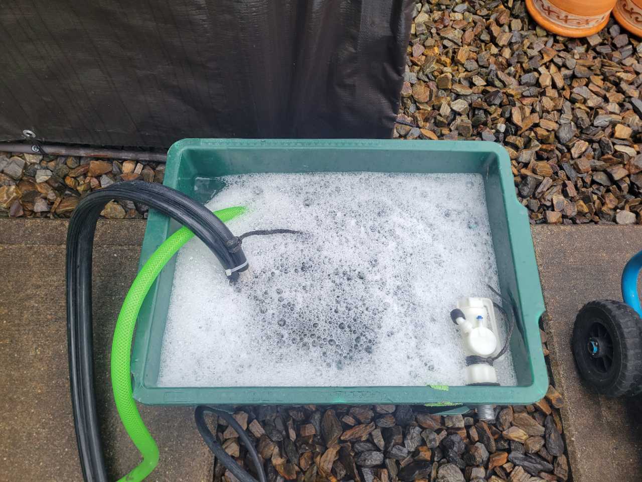バイオ洗浄原液撹拌。