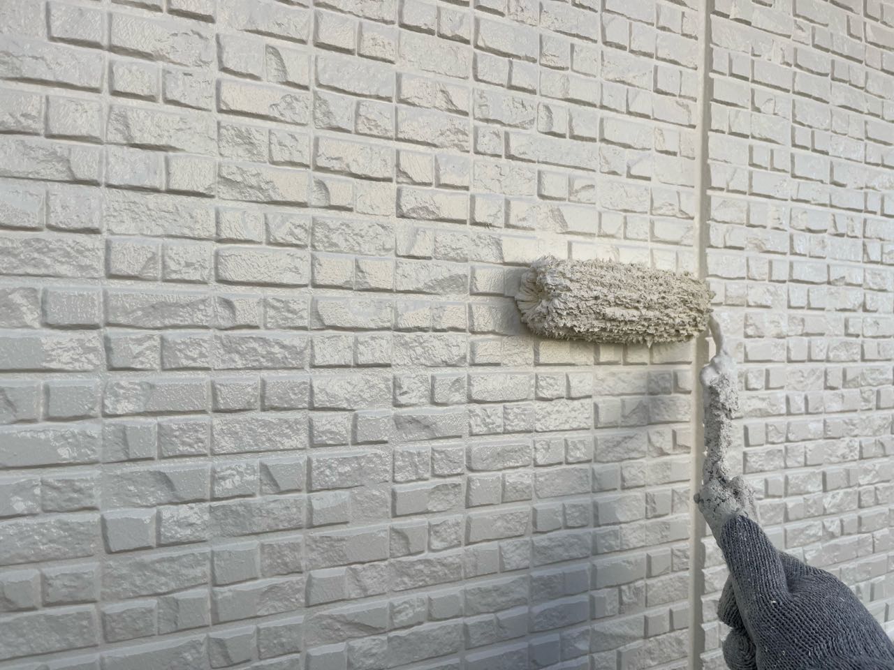 仕上げ塗装2回目です。