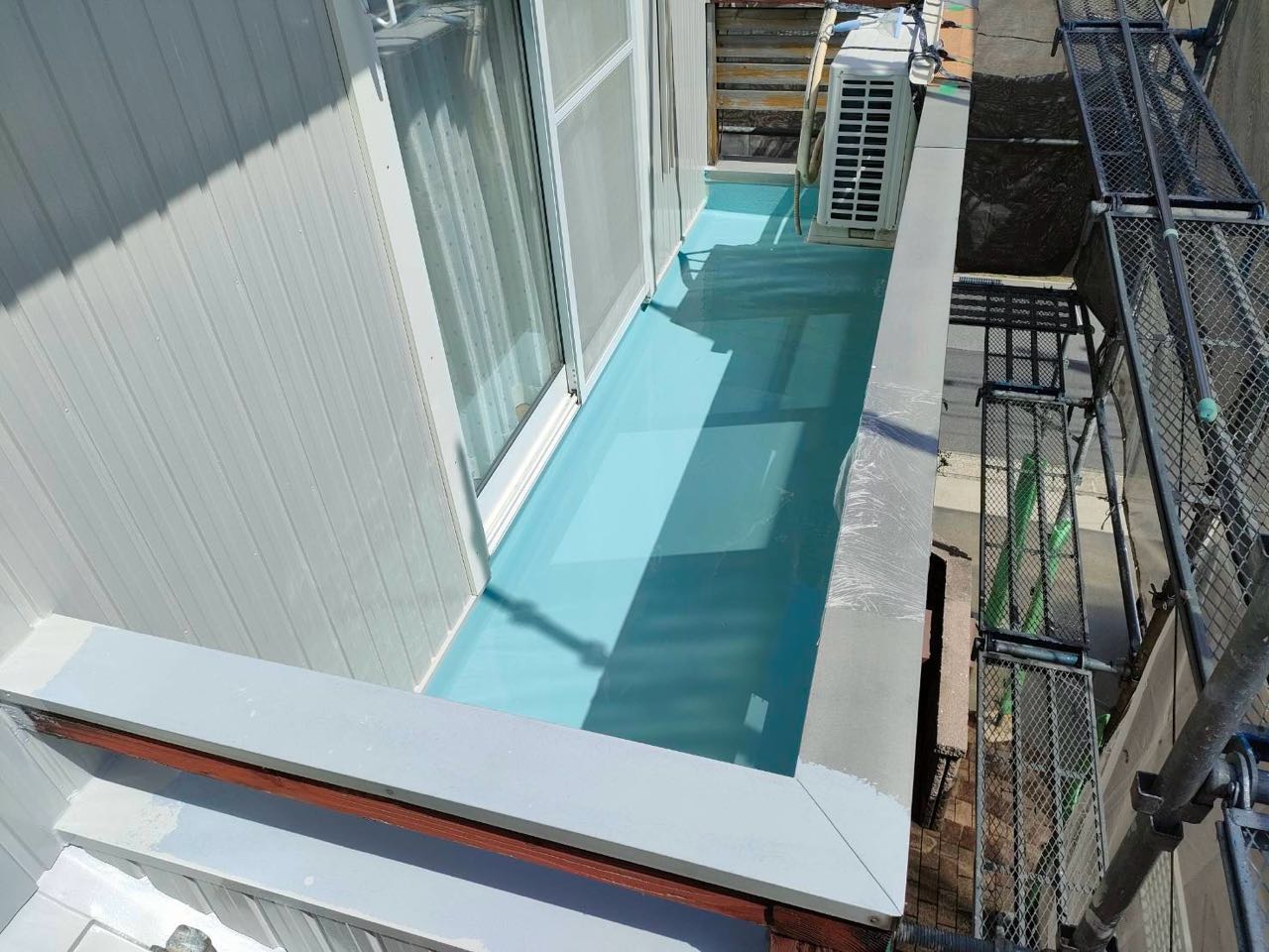 ウレタン防水塗布2回目。