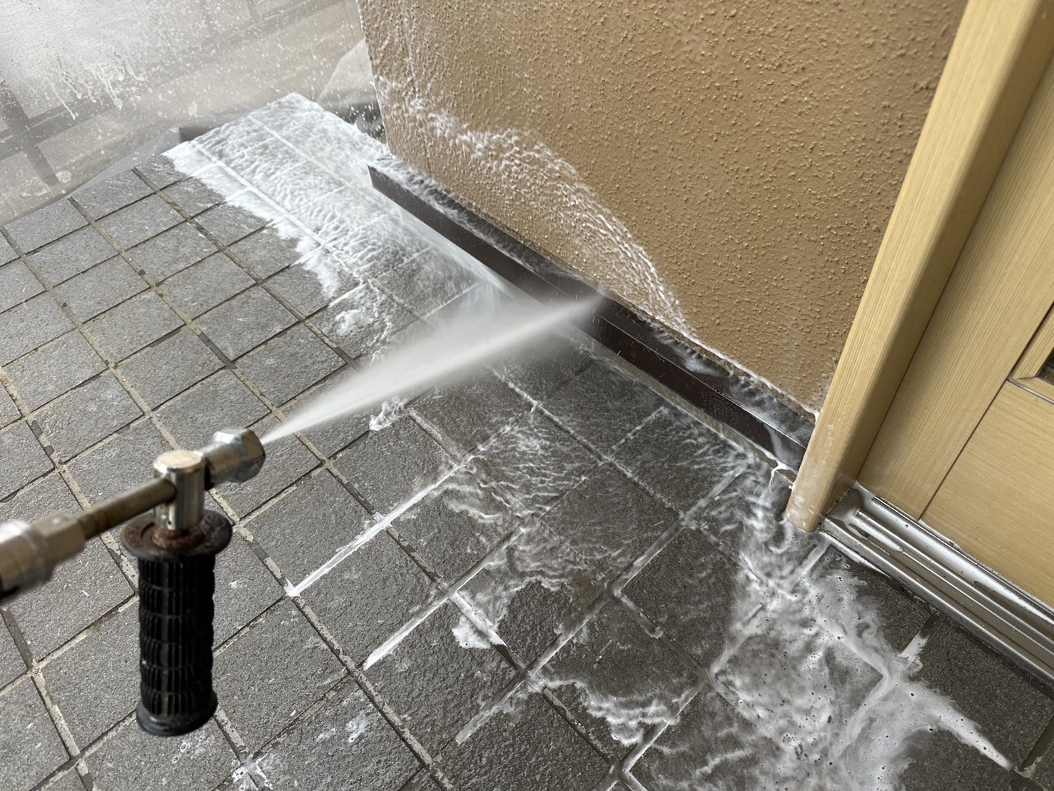 バイオ洗浄塗布です。