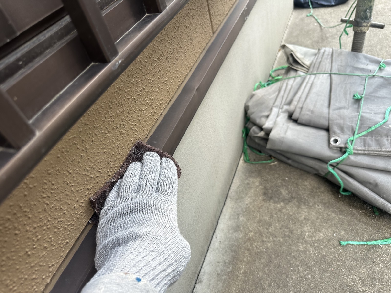 ケレン作業です。