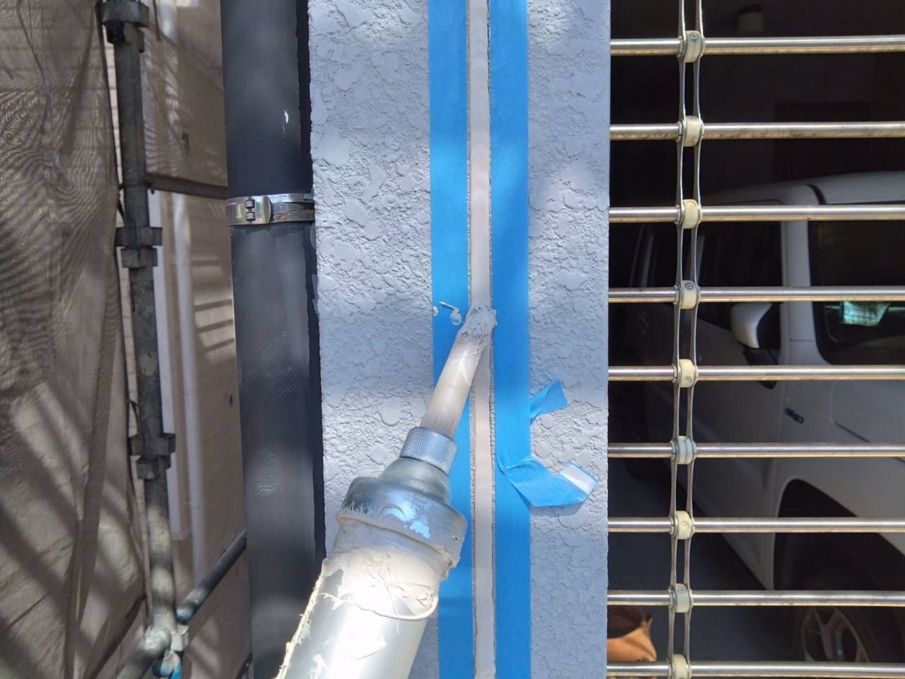 コーキング充填します。