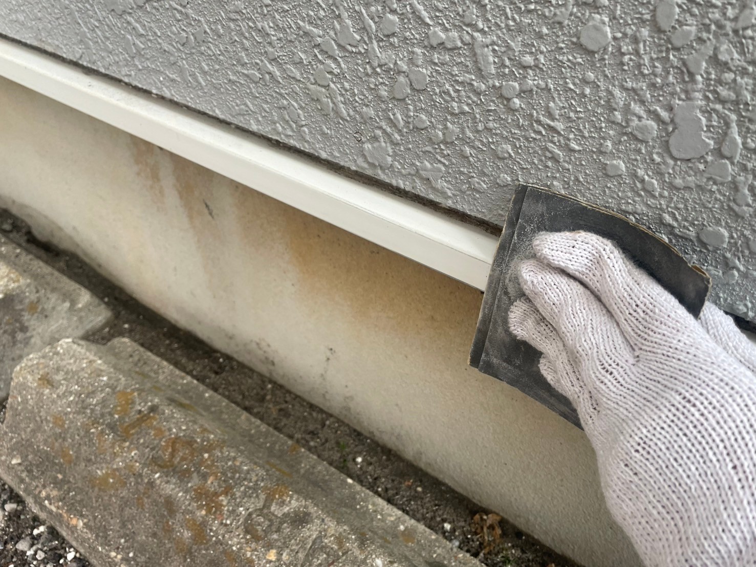 ケレン作業です。