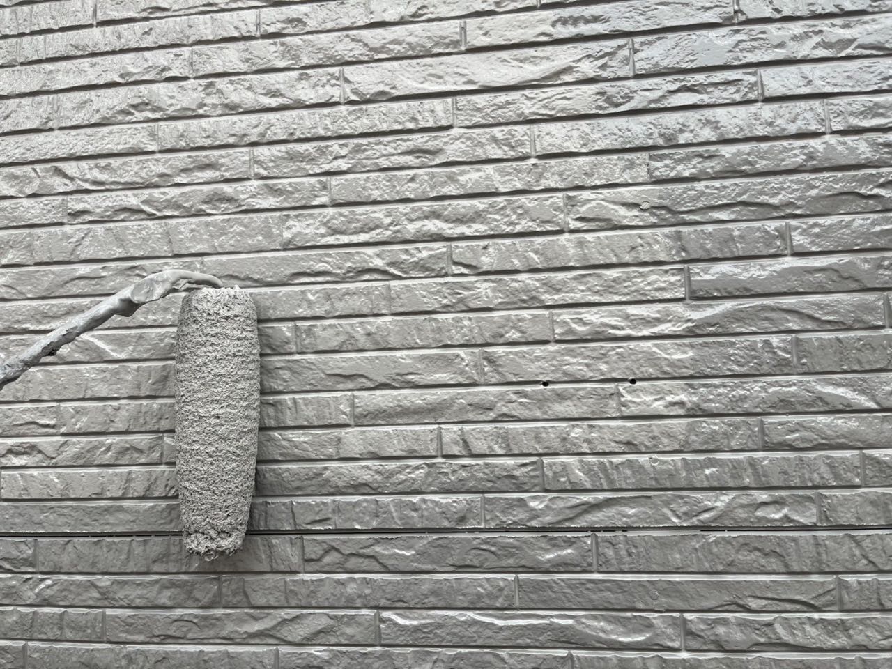 仕上げ塗装2回目です。