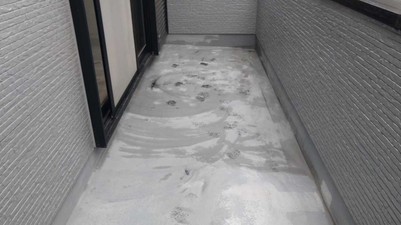 ケレン作業です。