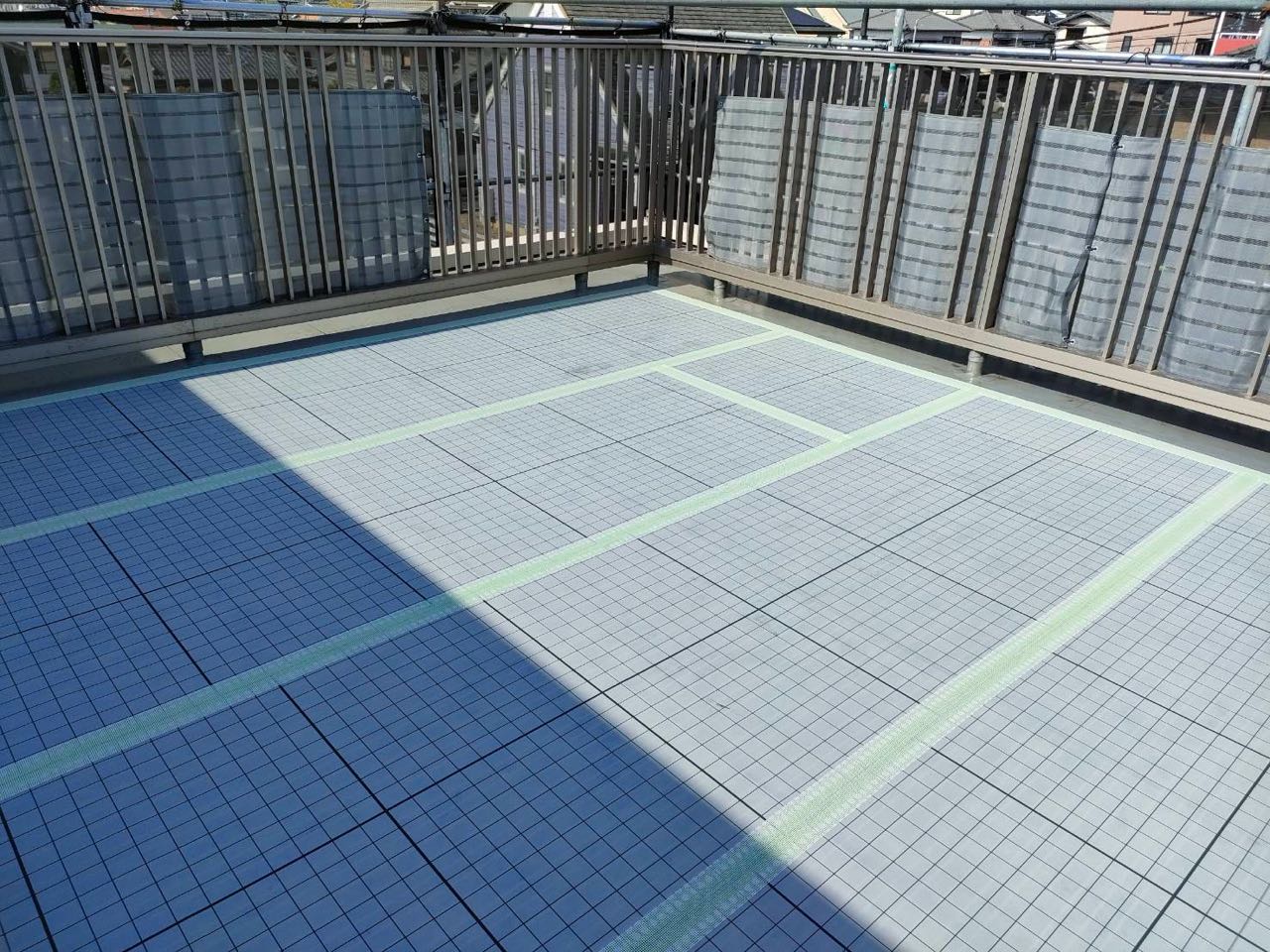 メッシュを貼り強度を上げます。