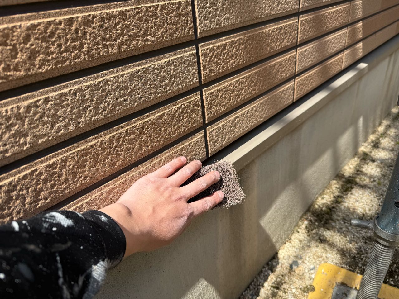 ケレン作業です。