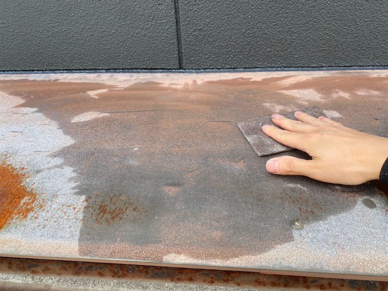 ケレン作業です。