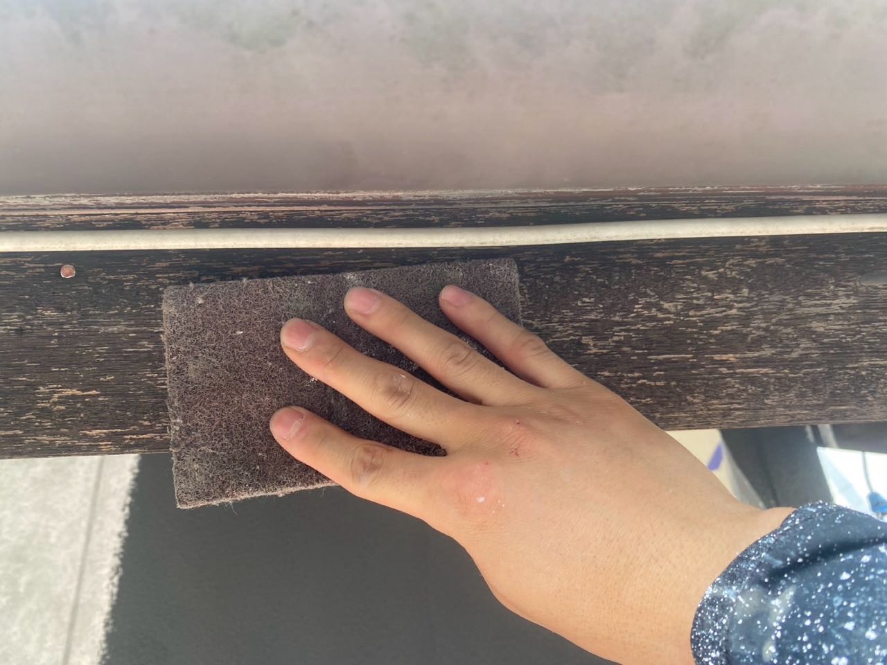 ケレン作業です。