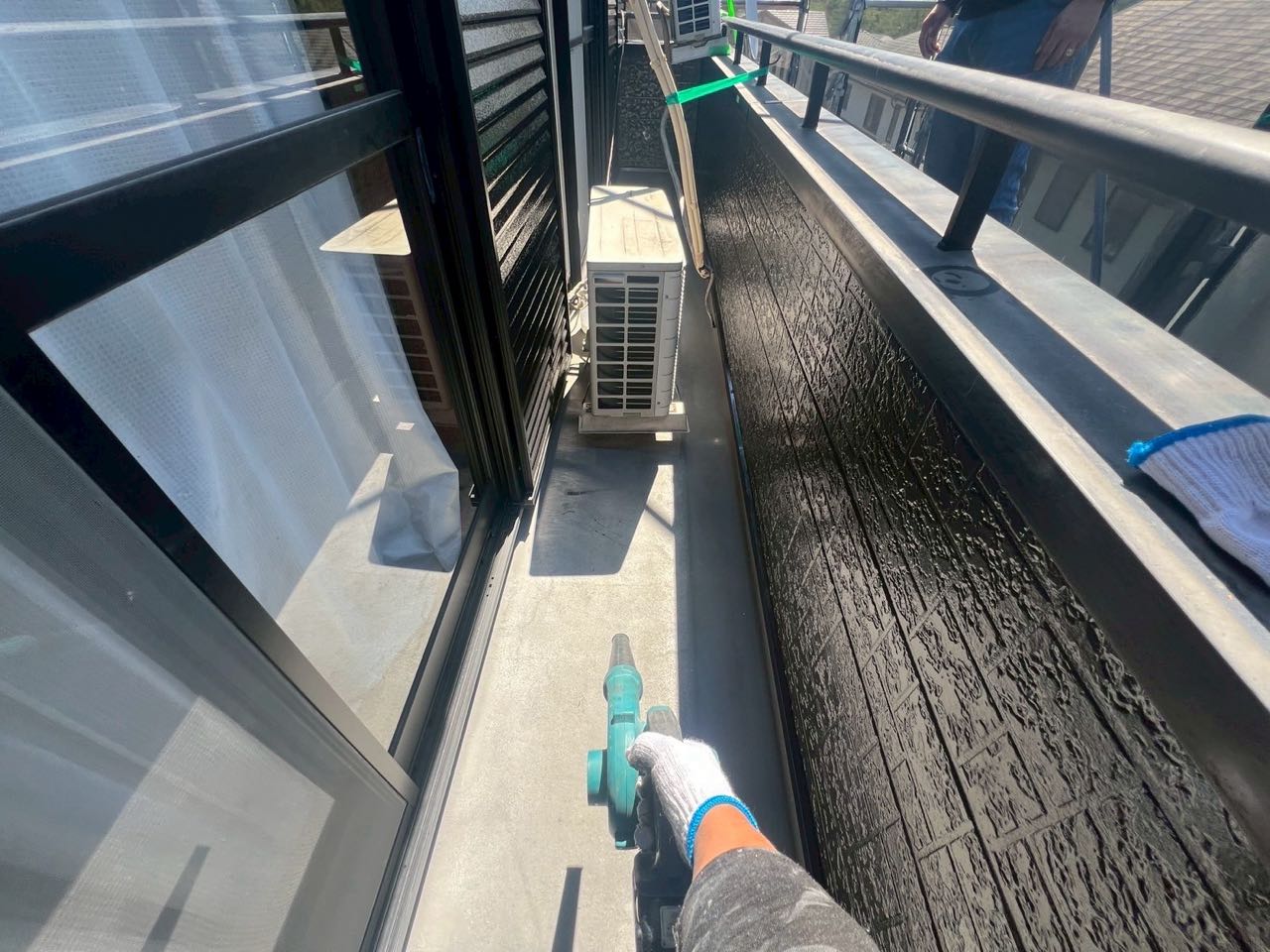 ケレン作業です。