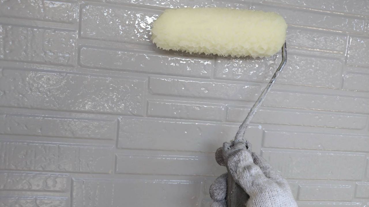 仕上げ塗装2回目です。