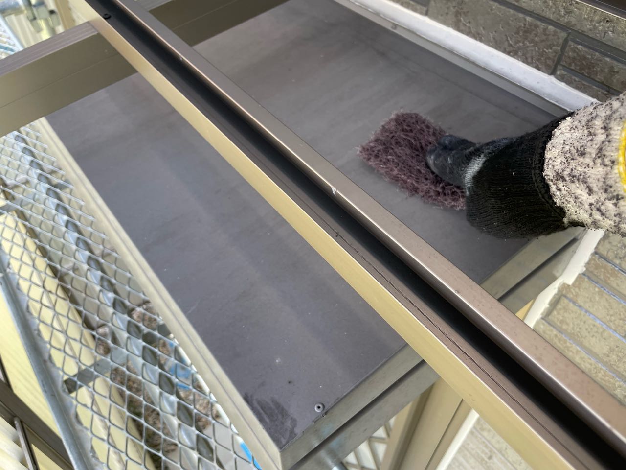 ケレン作業です。