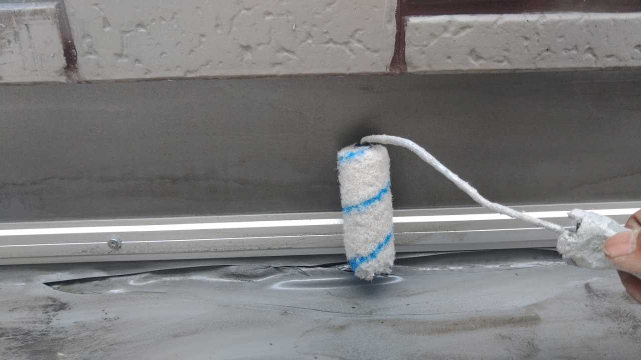 プライマー塗布します。