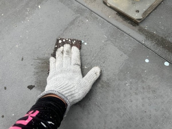 ケレン作業です。