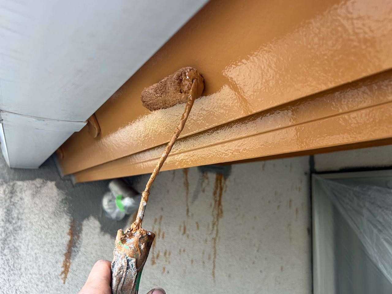 仕上げ塗装2回目です。