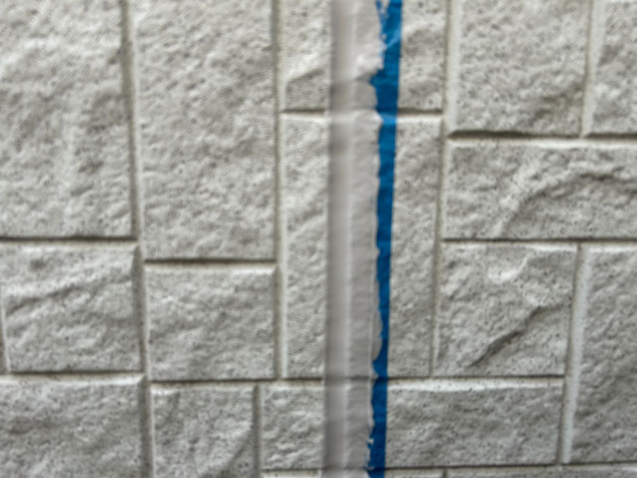 マスキングを剥がします。