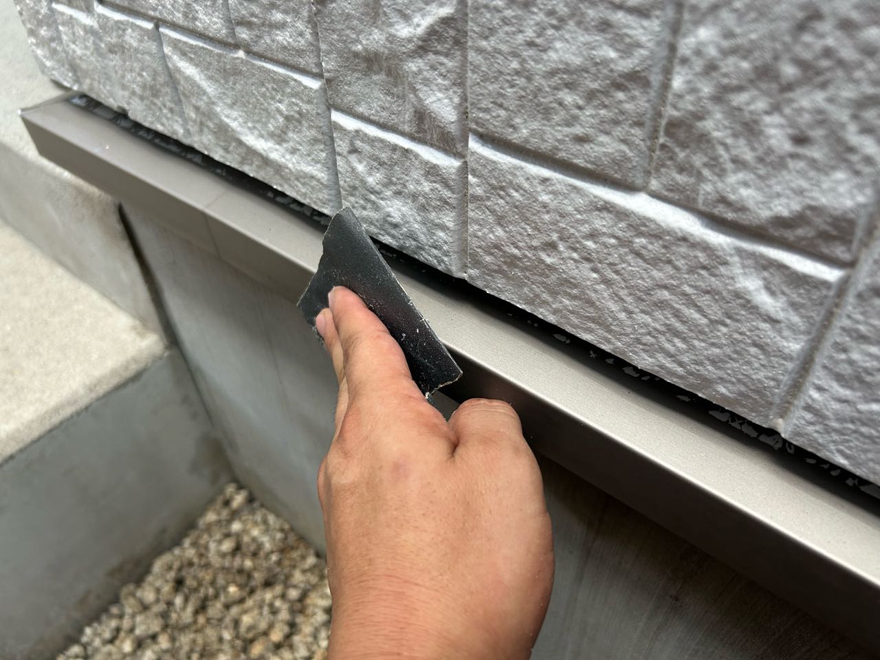 ケレン作業です。