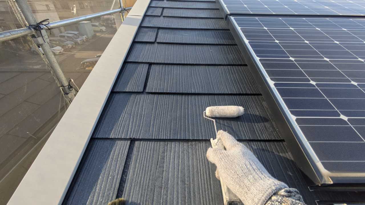 シーラー塗布1回目です。