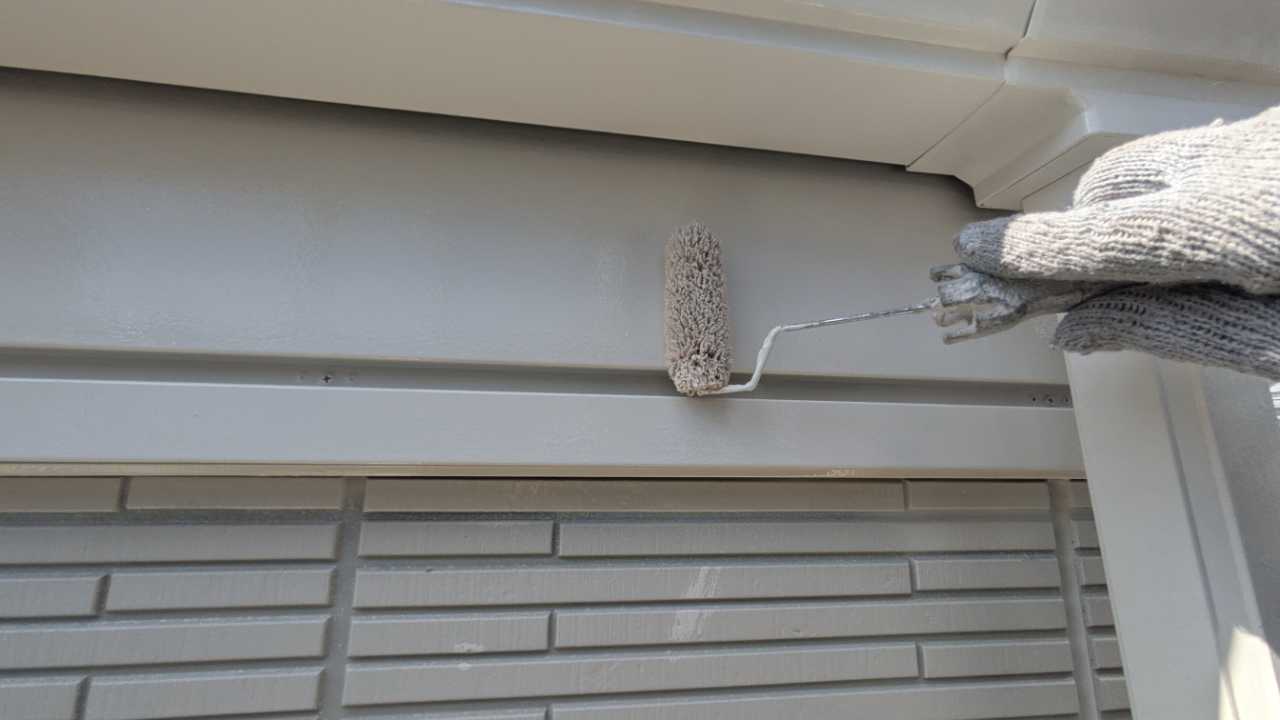 仕上げ塗装2回目です。