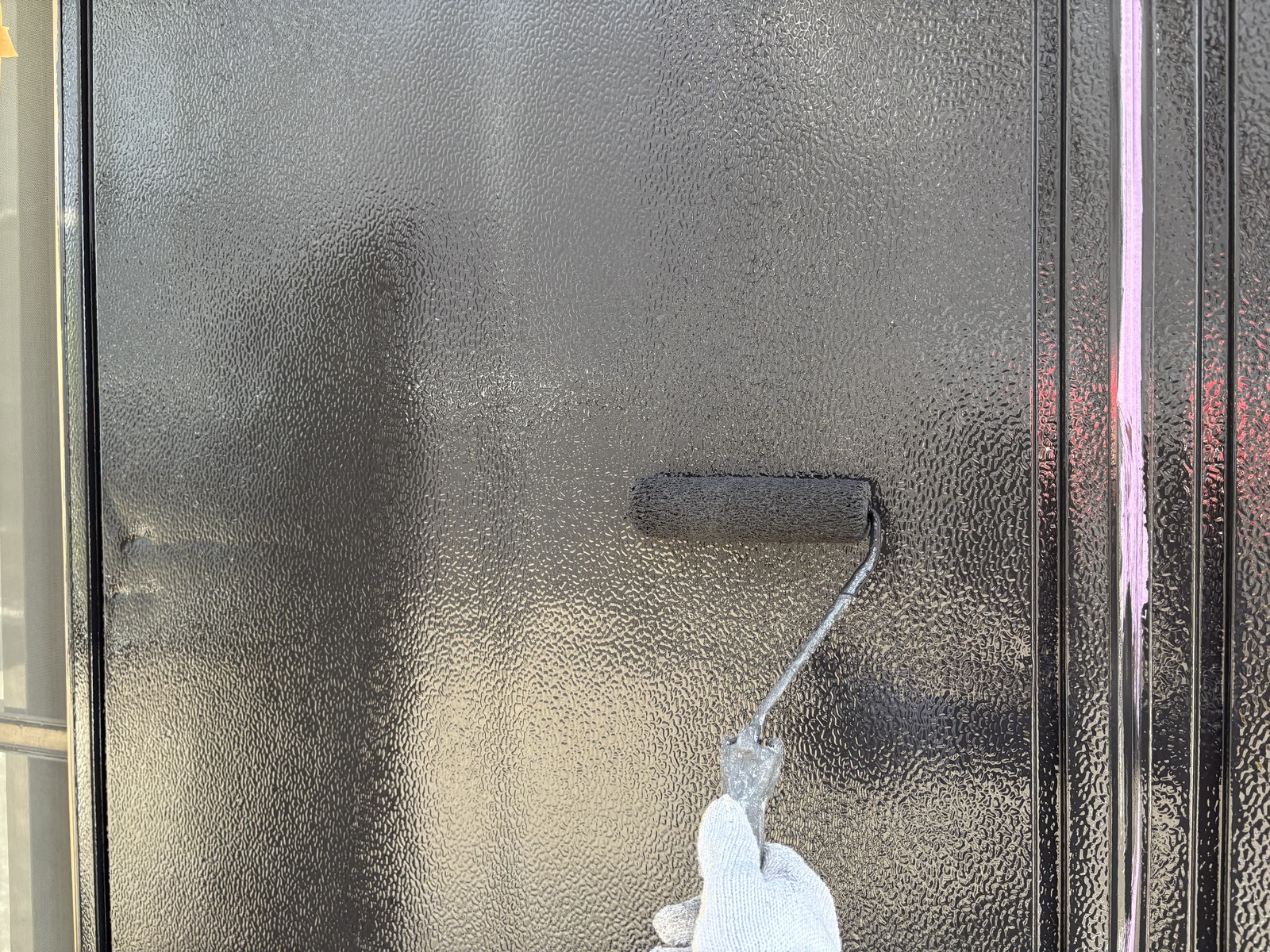 仕上げ塗装2回目です。