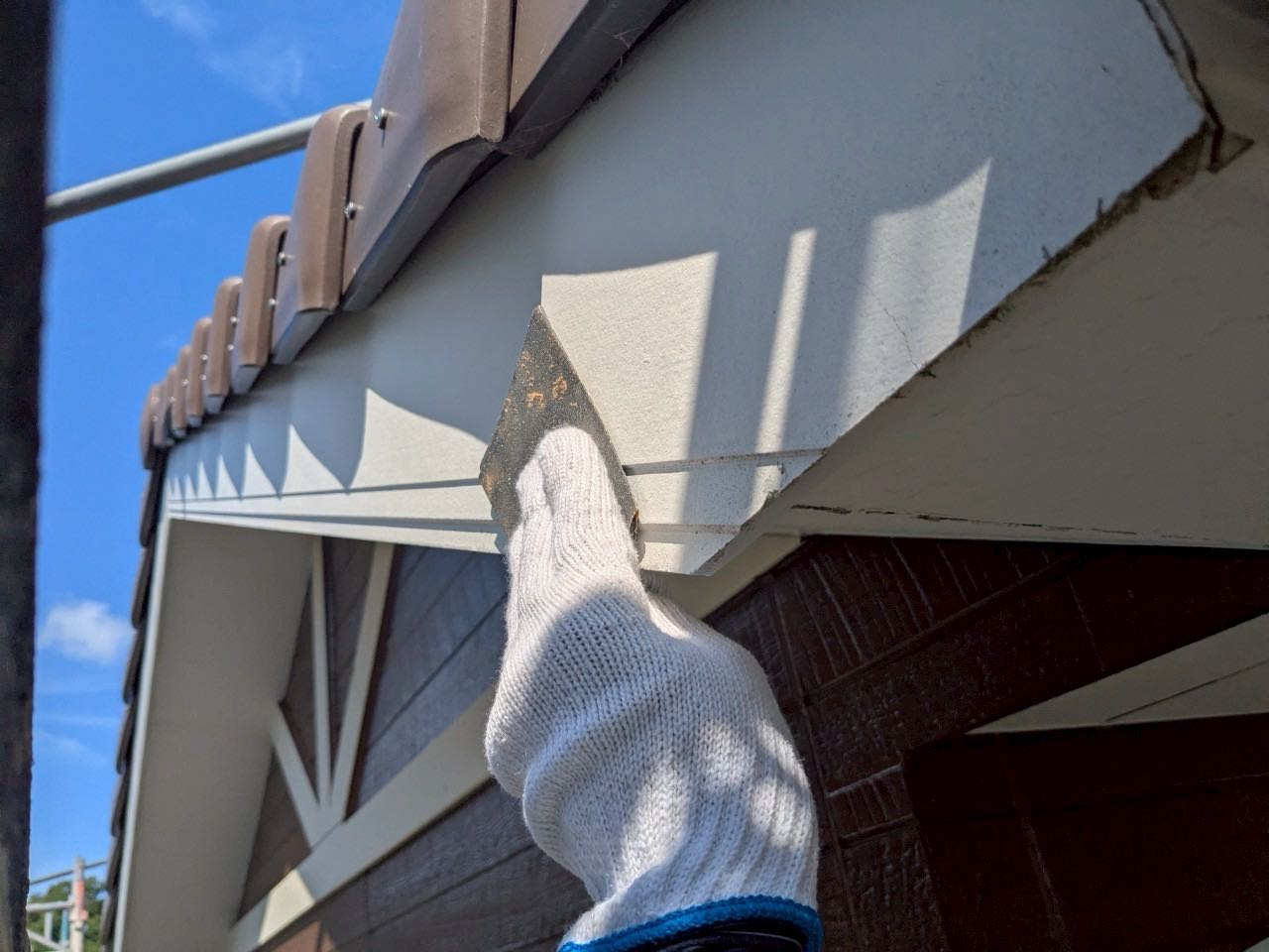 ケレン作業です。