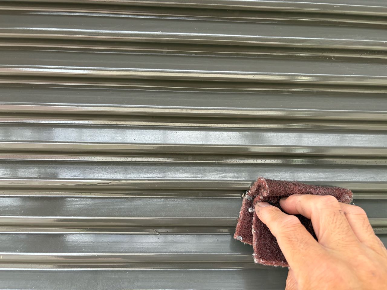 ケレン作業です。