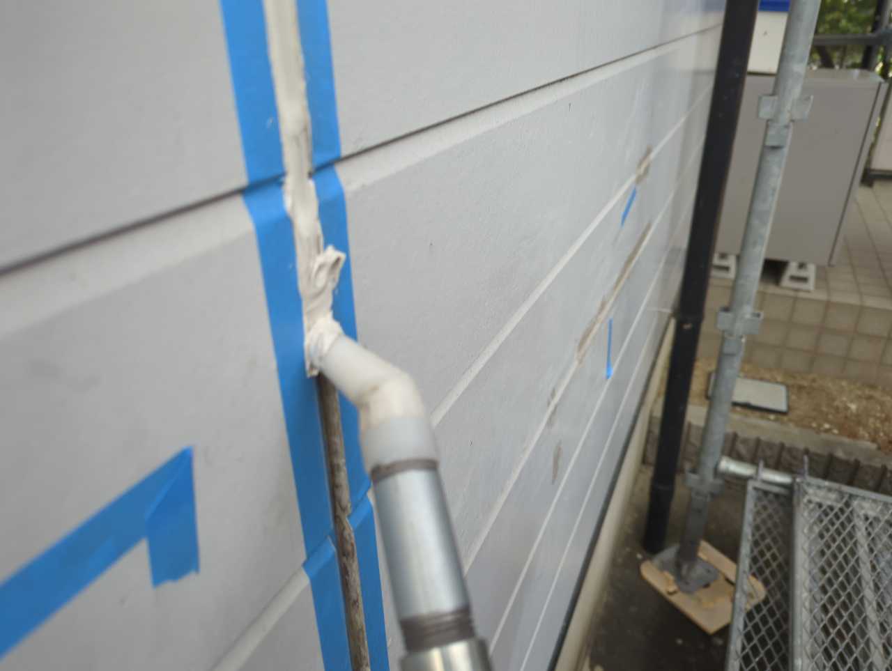 コーキング充填します。