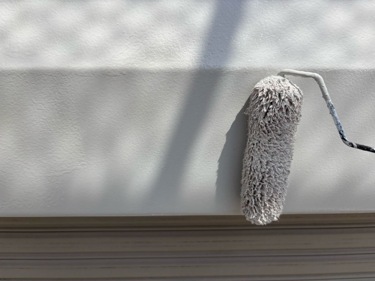 仕上げ塗装2回目です。