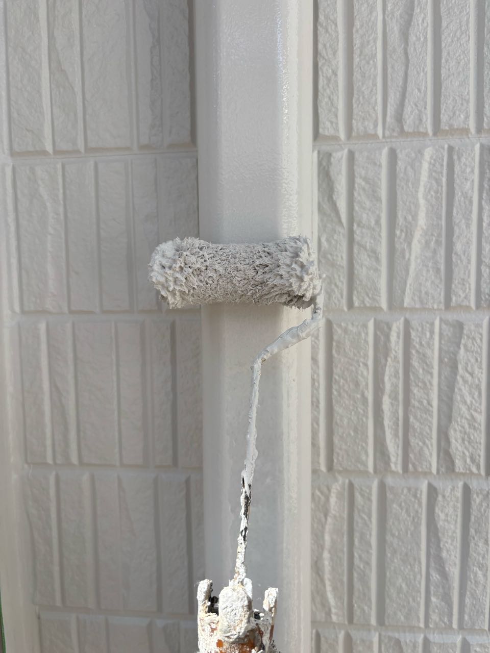 仕上げ塗装2回目です。