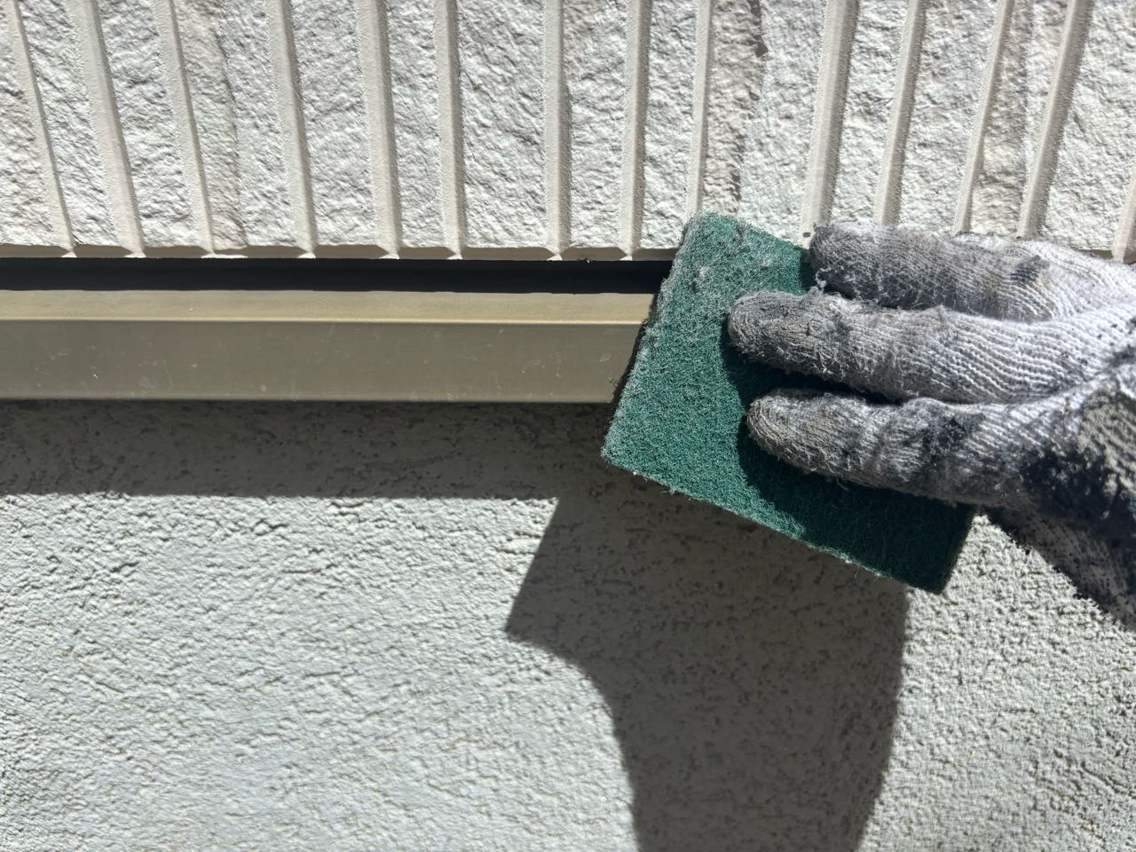 ケレン作業です。