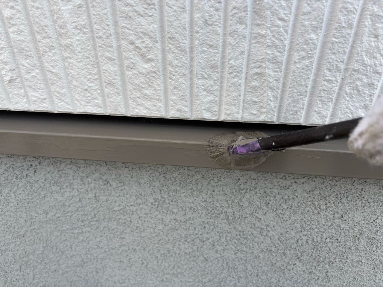 仕上げ塗装2回目です。