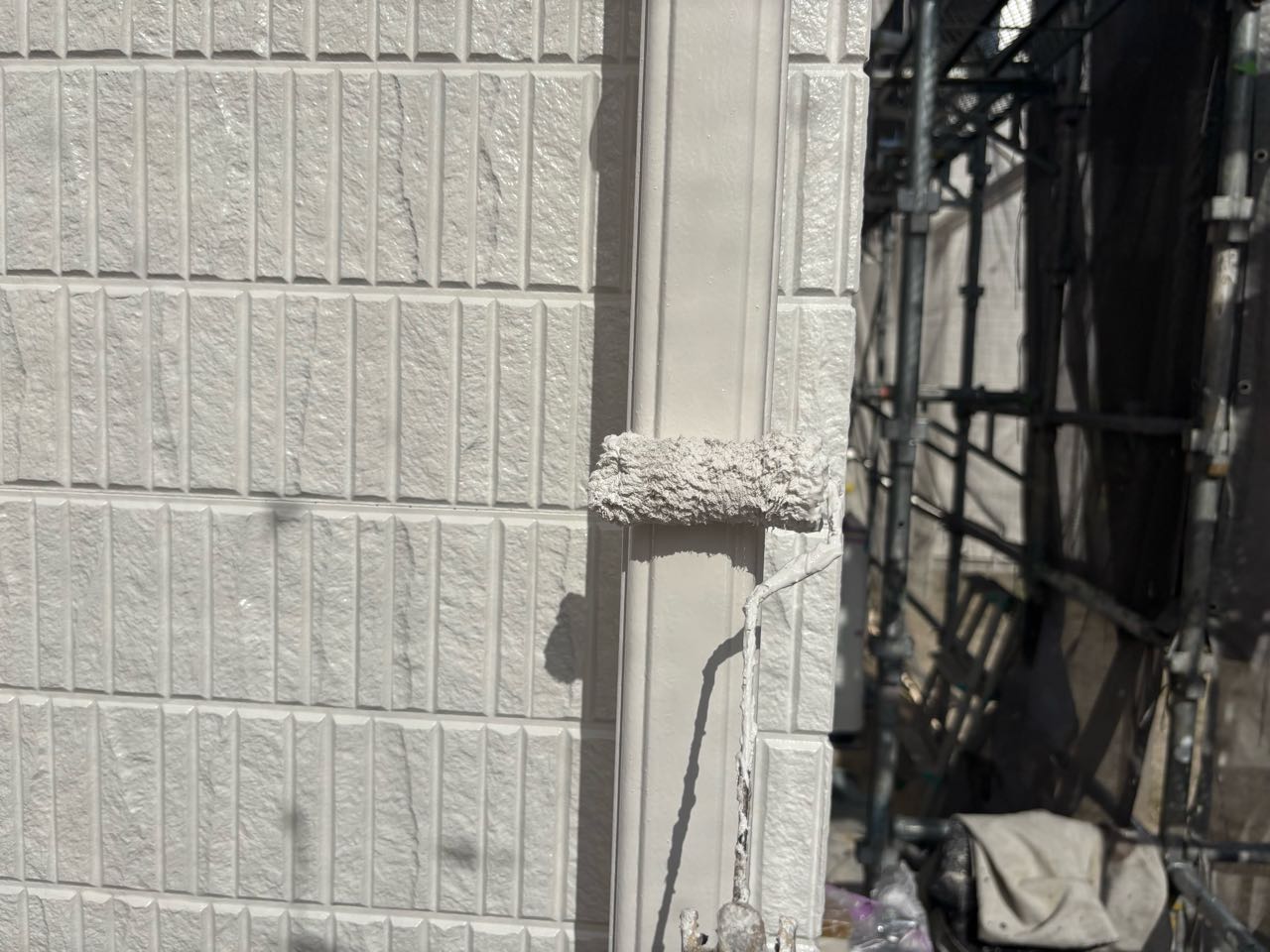 仕上げ塗装2回目です。