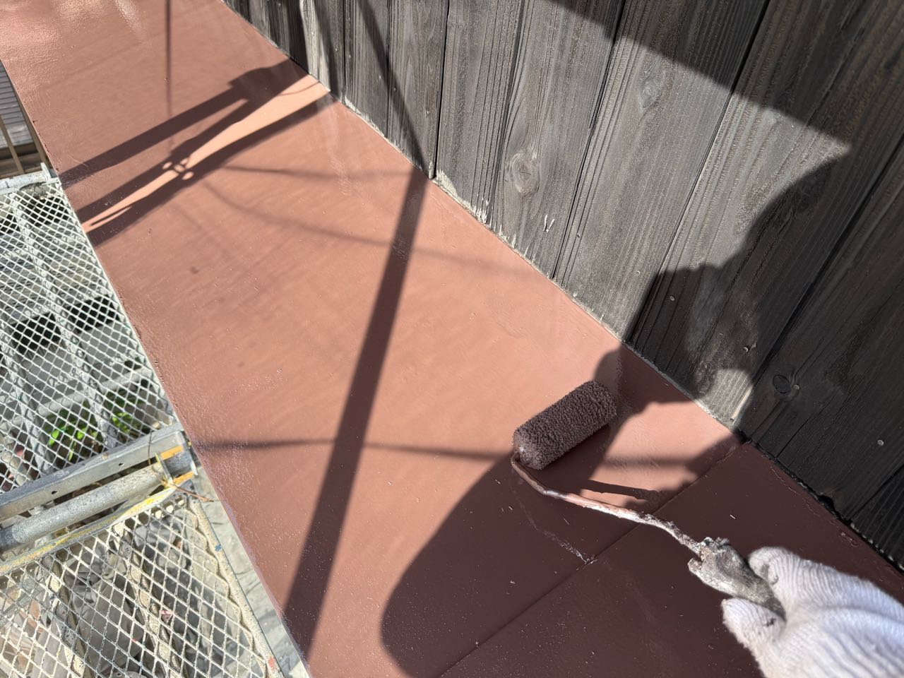 仕上げ塗装2回目です。