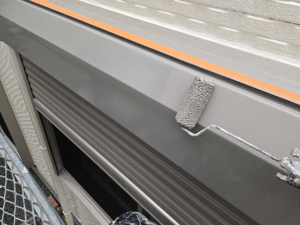 仕上げ塗装2回目です。