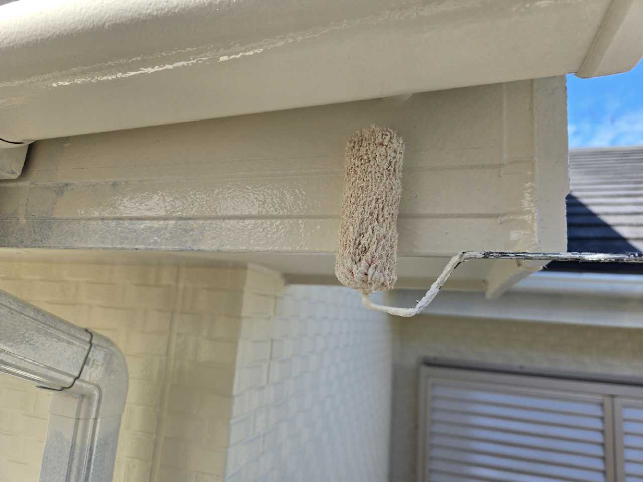 仕上げ塗装2回目です。