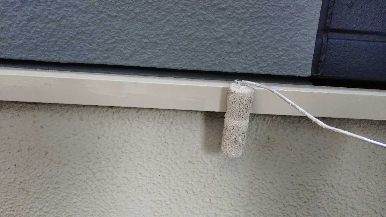 仕上げ塗装2回目です。