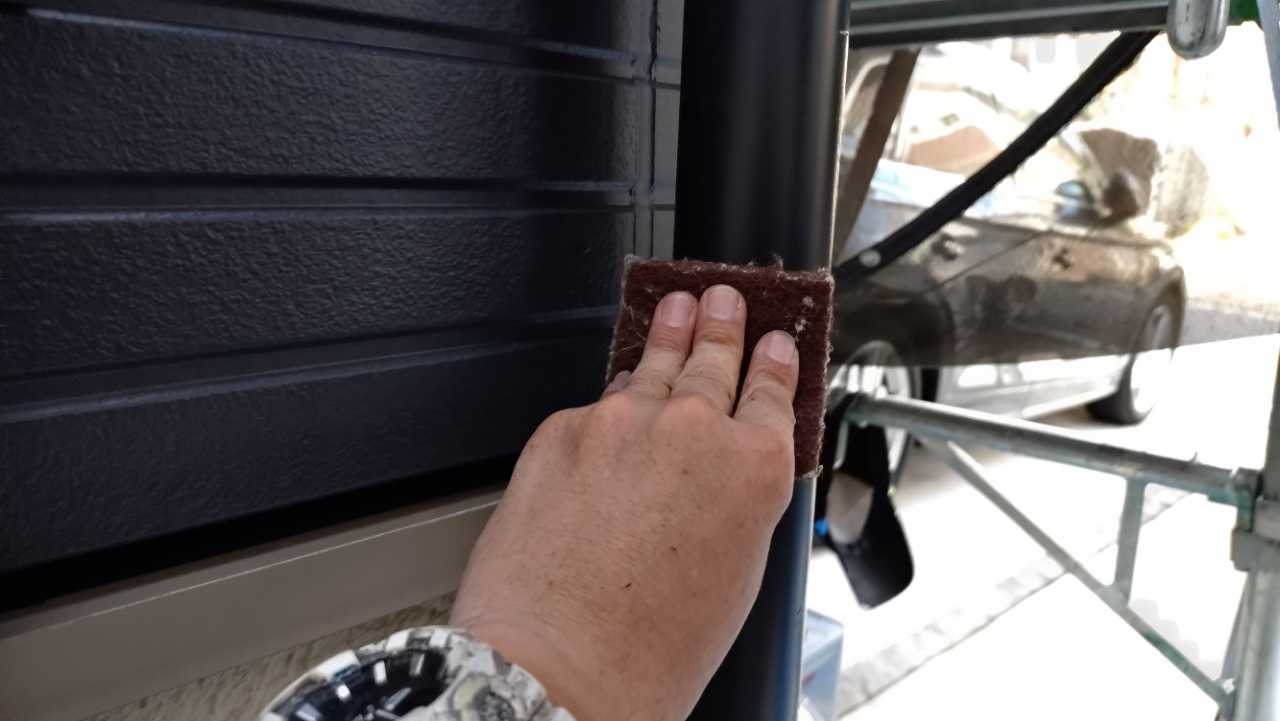 ケレン作業です。