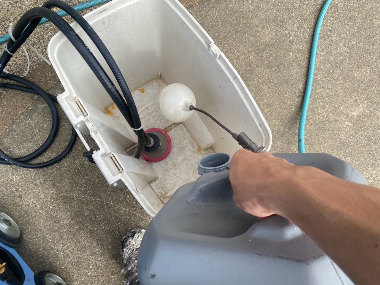 バイオ洗浄原液混入。