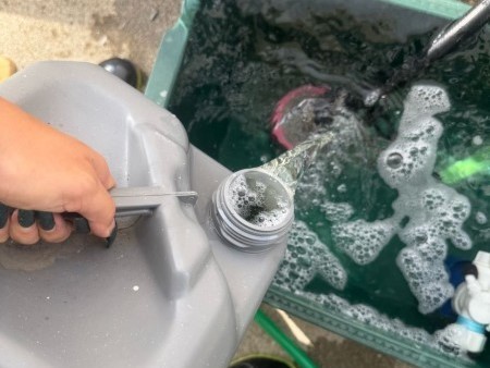 バイオ洗浄原液混入。