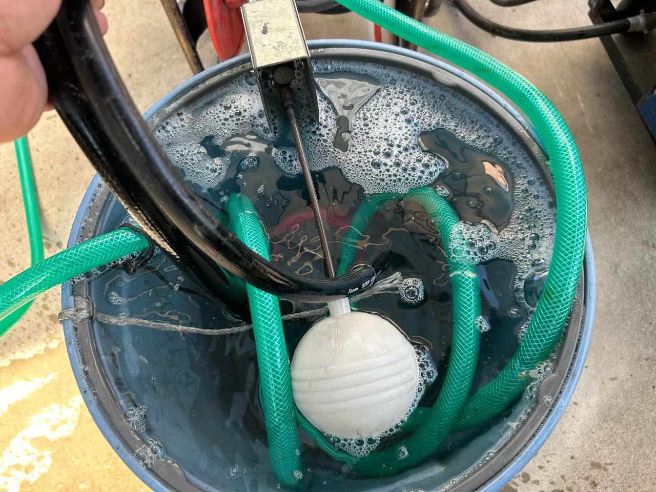 バイオ洗浄原液撹拌。
