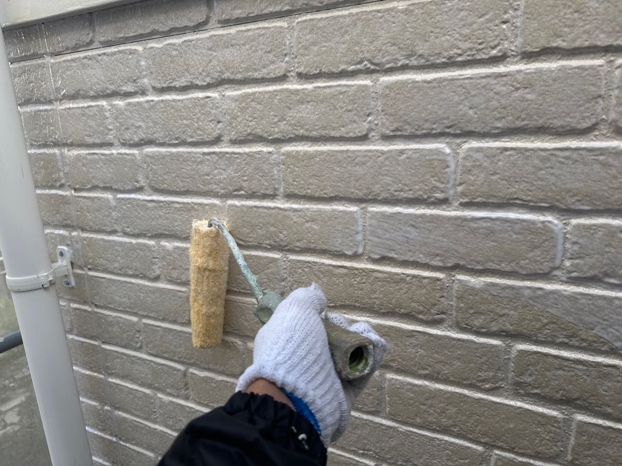 仕上げ塗装2回目です。