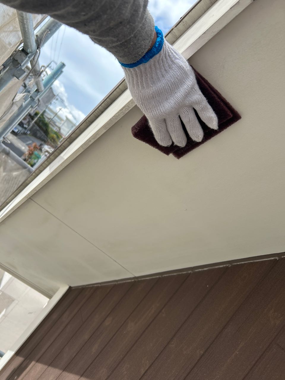 ケレン作業です。