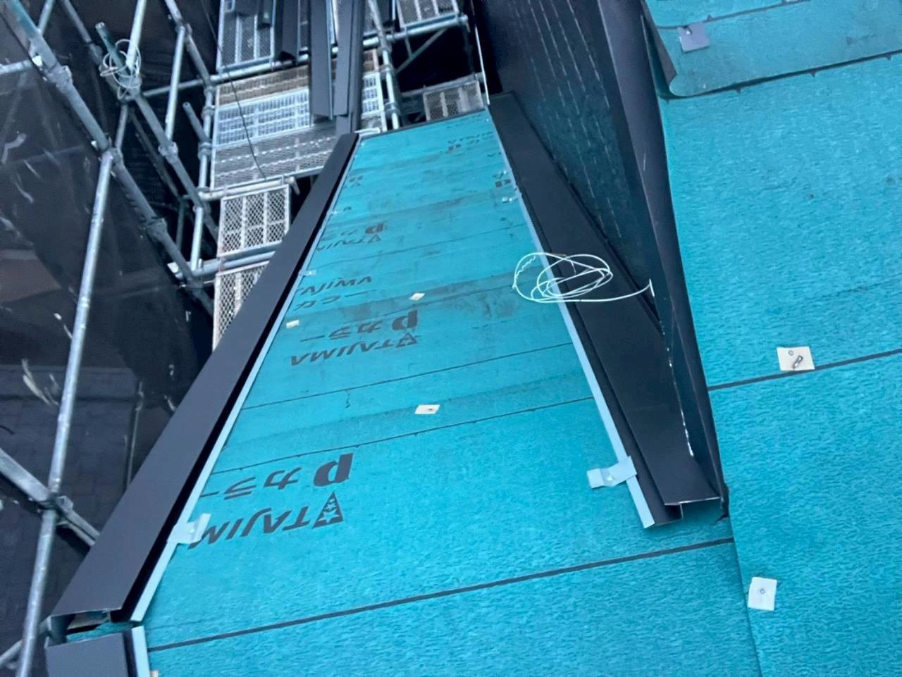 役物の施工です。