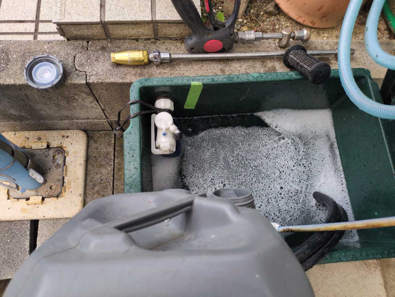 バイオ洗浄原液混入。