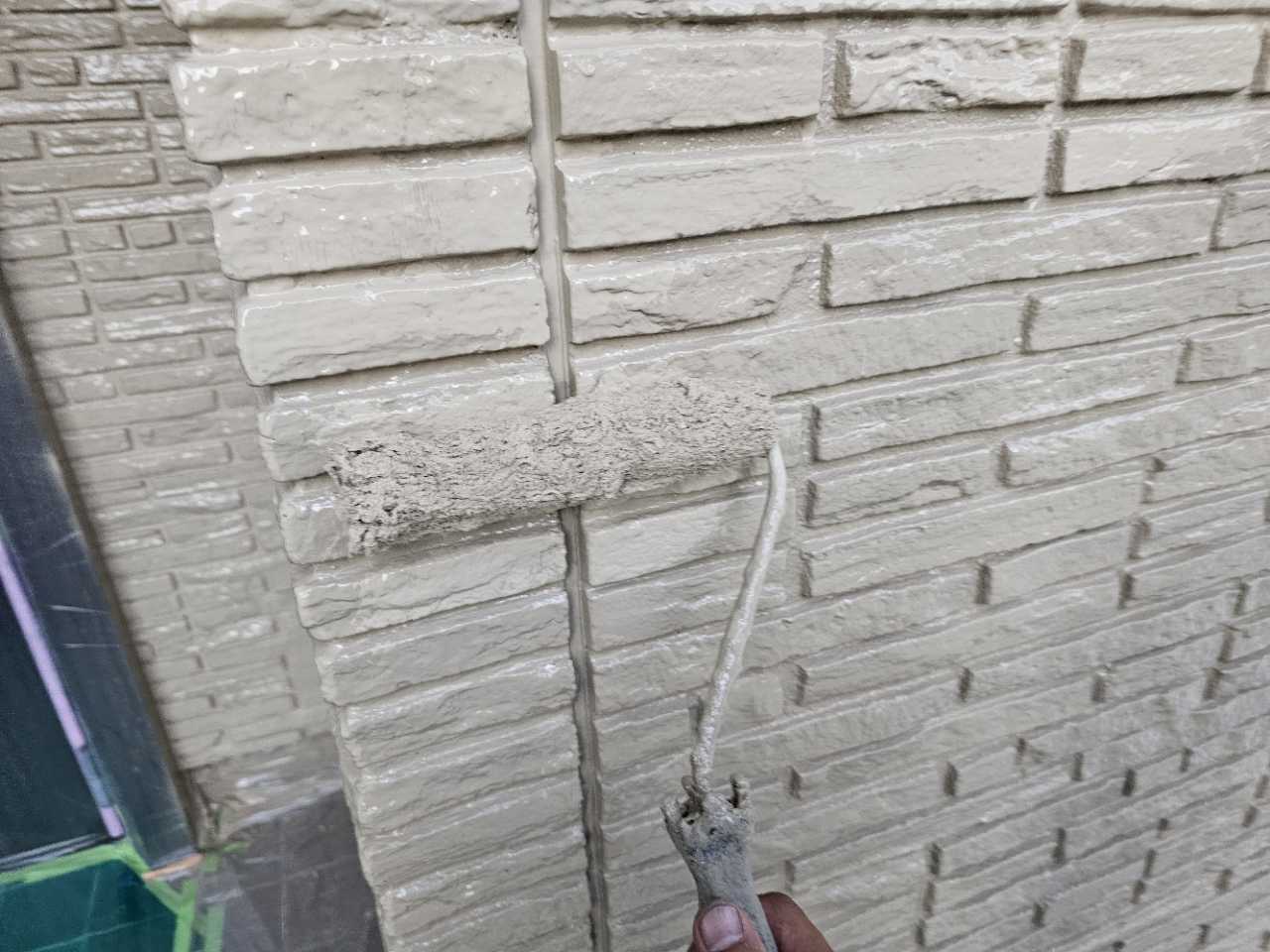 仕上げ塗装2回目です。