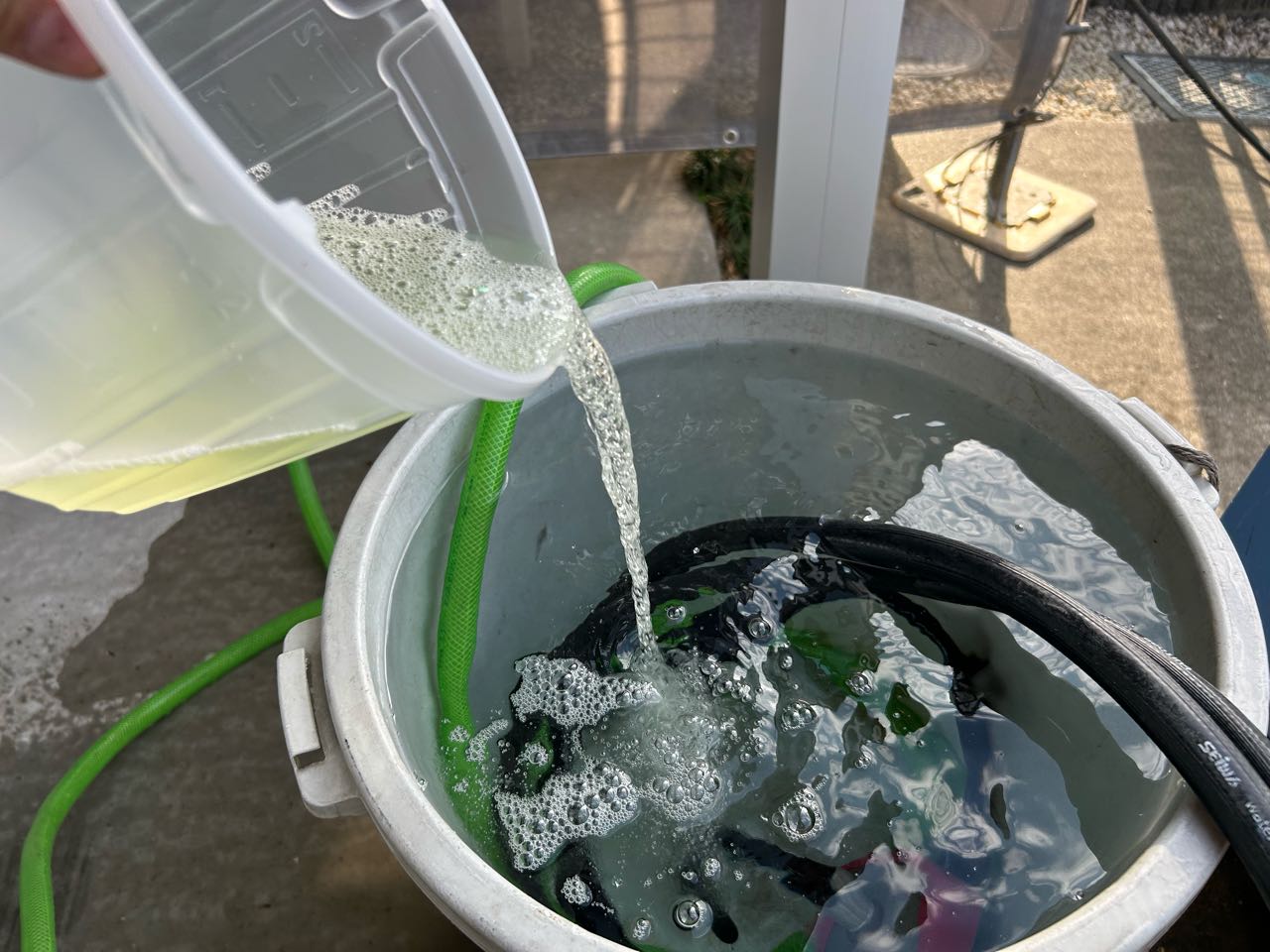 バイオ洗浄原液混入。