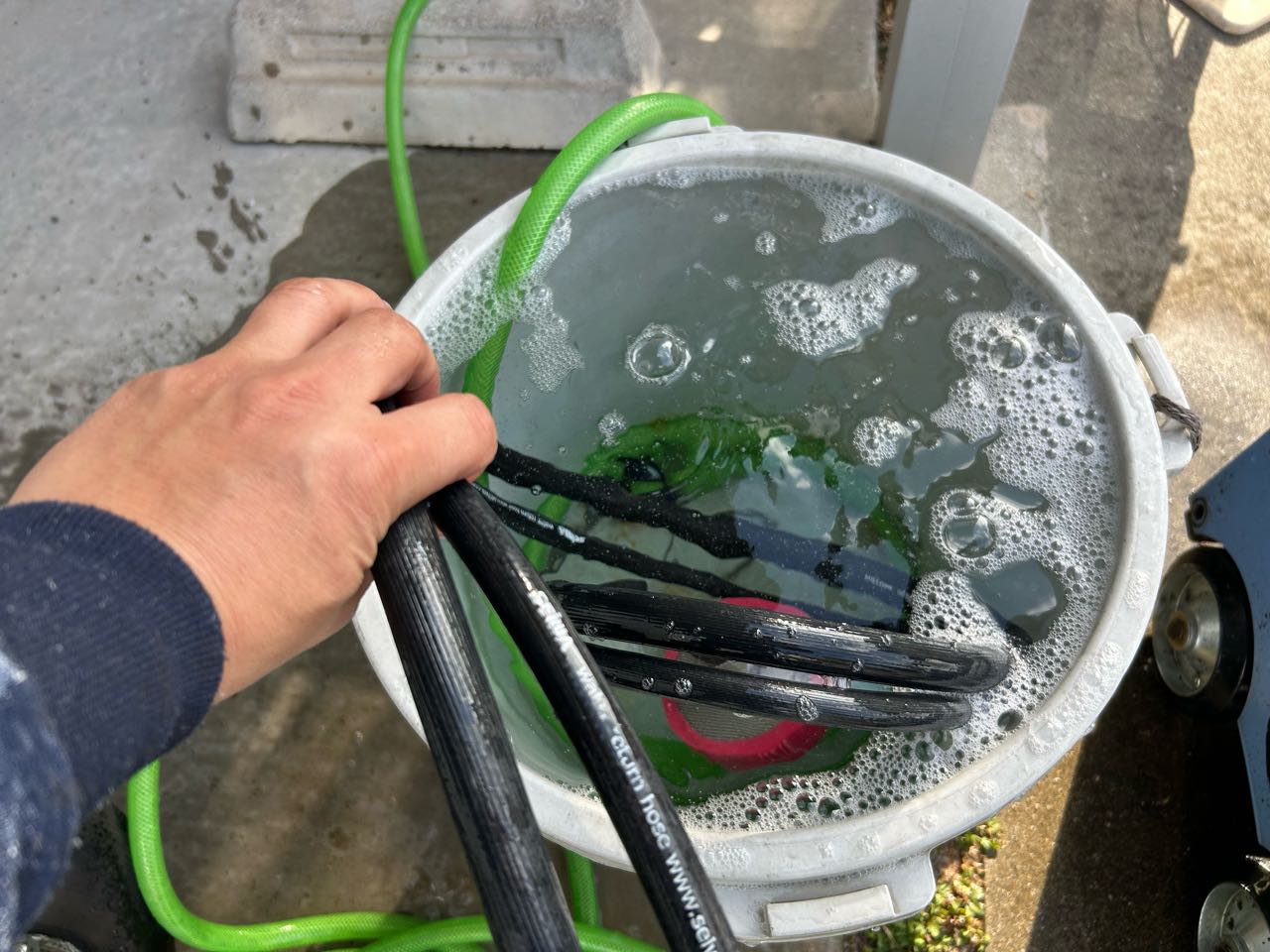 バイオ洗浄原液撹拌。