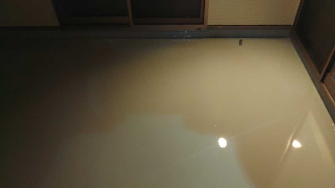 ウレタン防水塗布2回目。