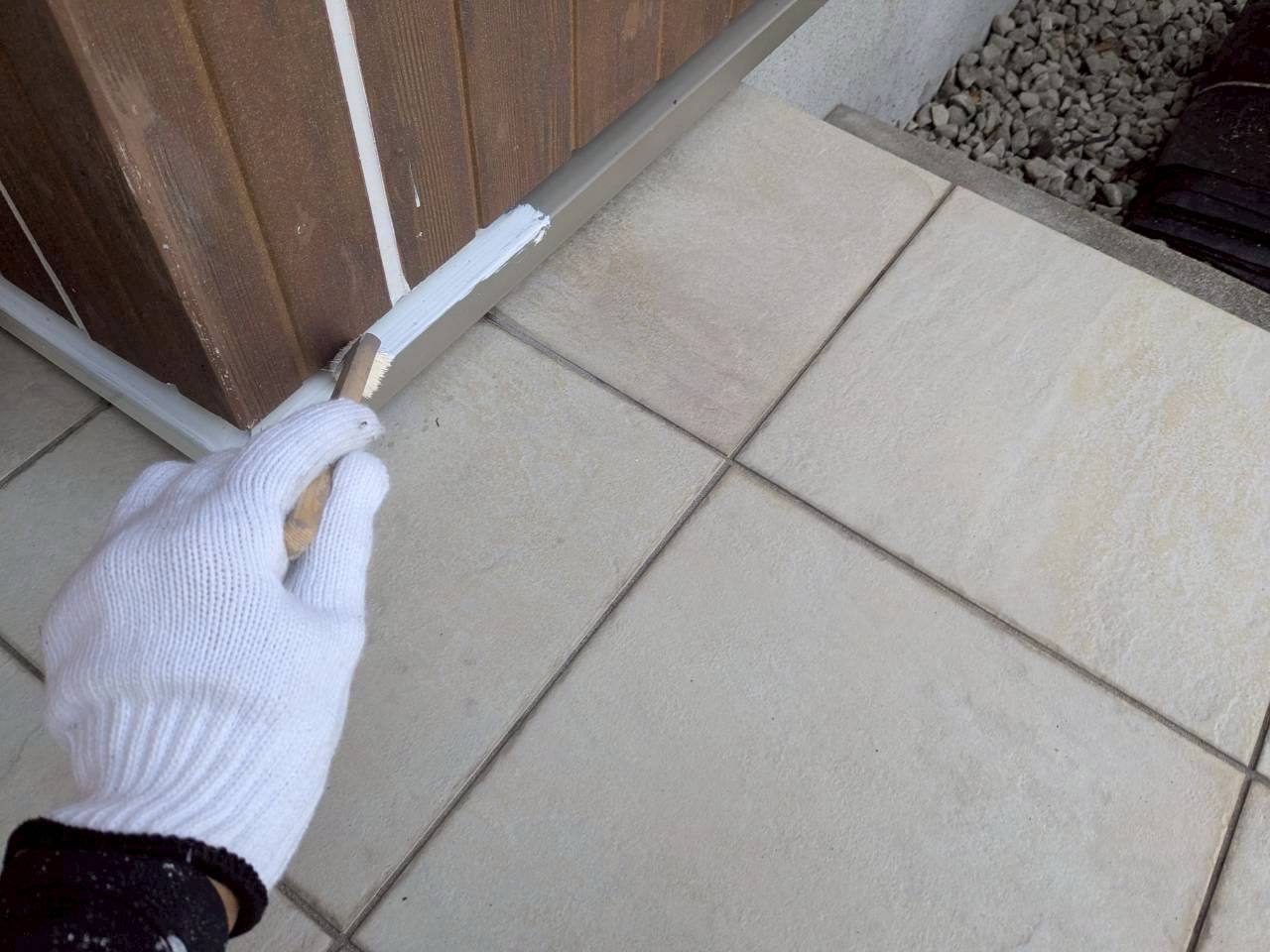 下塗りです。